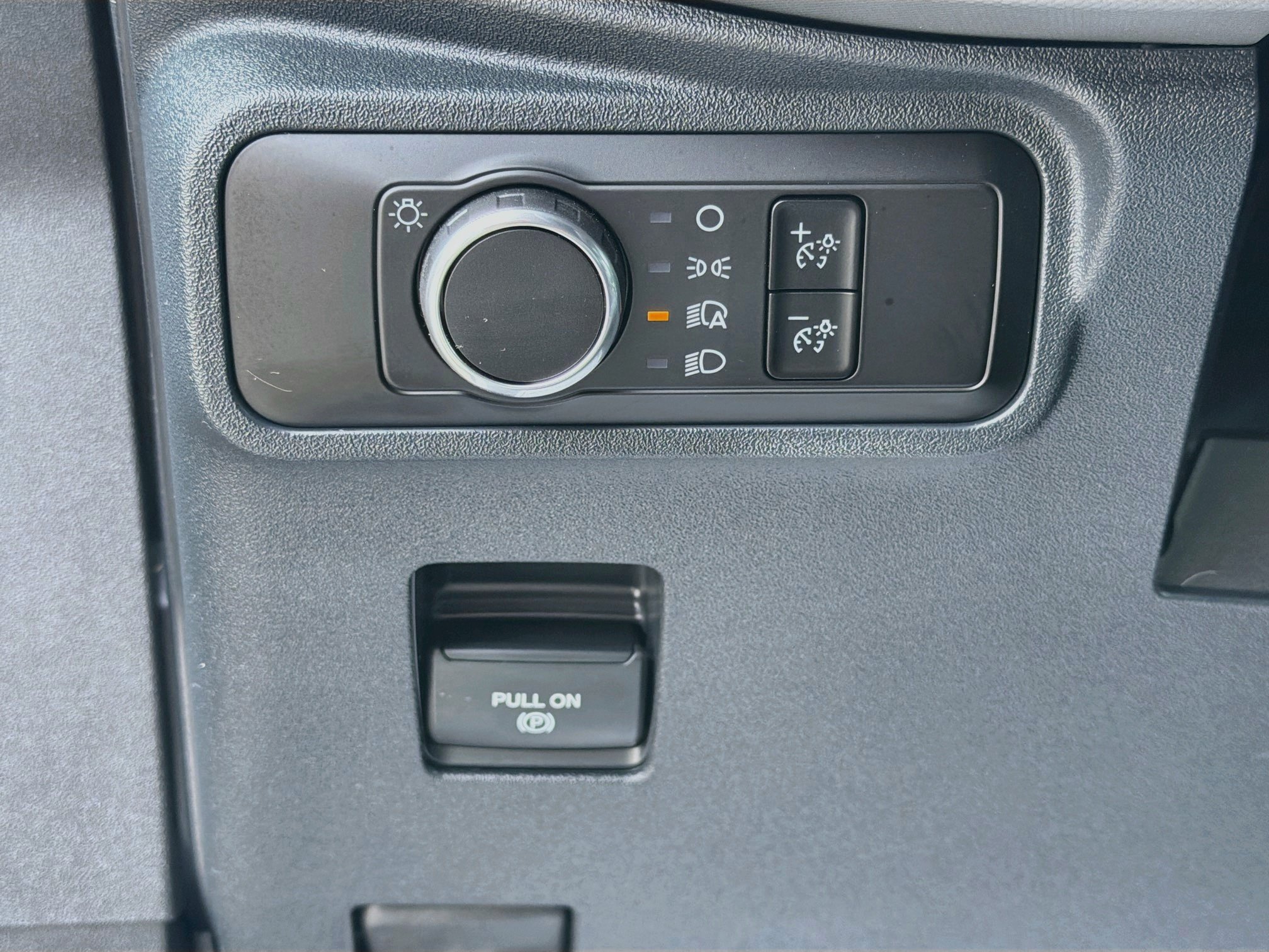 Used 2024 Ford Bronco Black Diamond AWD/4WD image 34