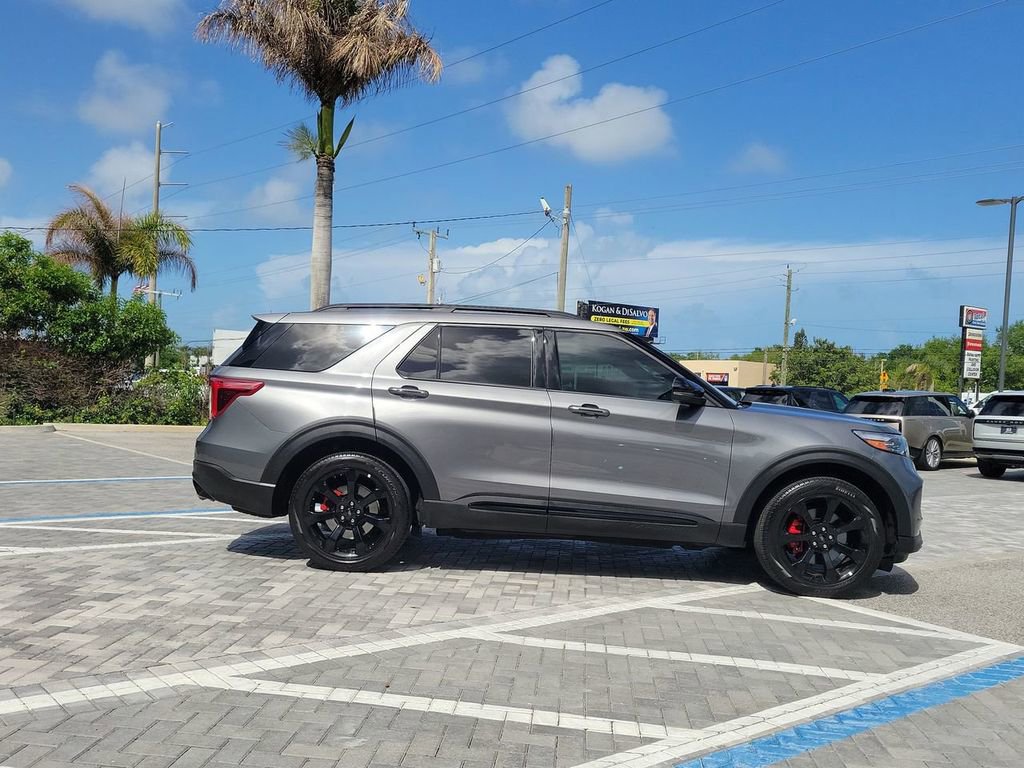 Used 2024 Ford Explorer ST w/ Equipment Group 401A AWD/4WD image 6