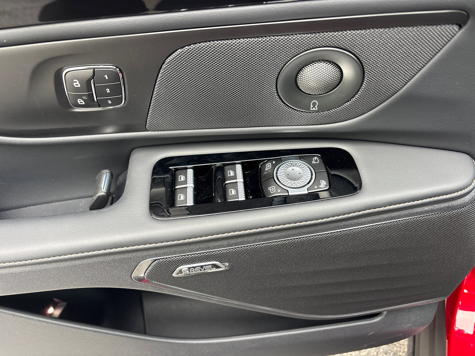 New 2026 Lincoln Nautilus Premier w/ Equipment Group 102A image 13