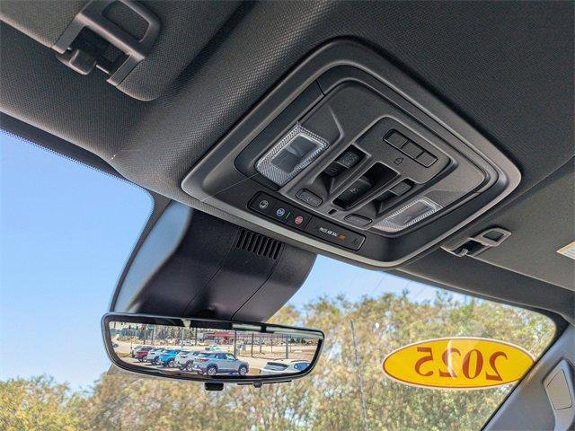 New 2025 GMC Sierra 2500 Denali w/ Denali Reserve Package image 26