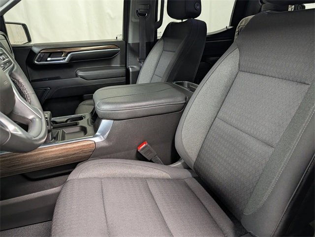 Used 2023 Chevrolet Silverado 1500 RST image 11