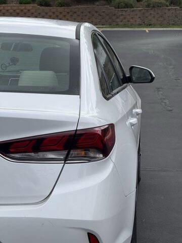 Used 2018 Hyundai Sonata SE FWD image 21