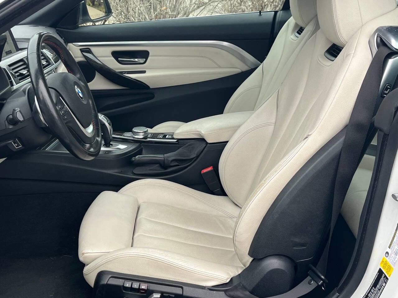 Used 2019 BMW 430i 430i 2dr Convertible image 9