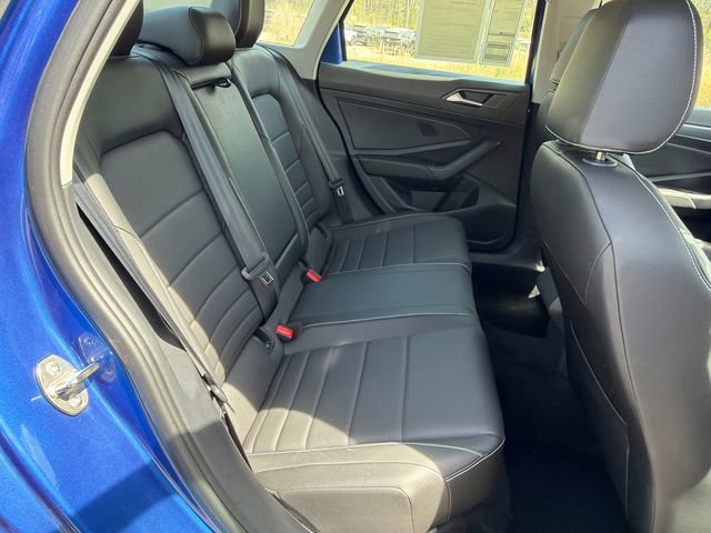 Used 2024 Volkswagen Jetta SE image 15