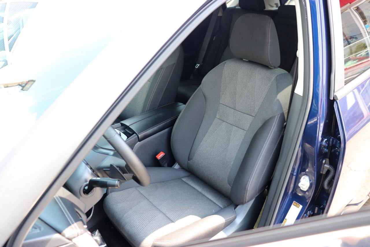 Used 2026 Nissan Rogue SV AWD/4WD image 11