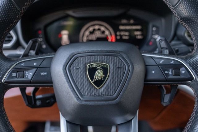 Used 2019 Lamborghini Urus image 35