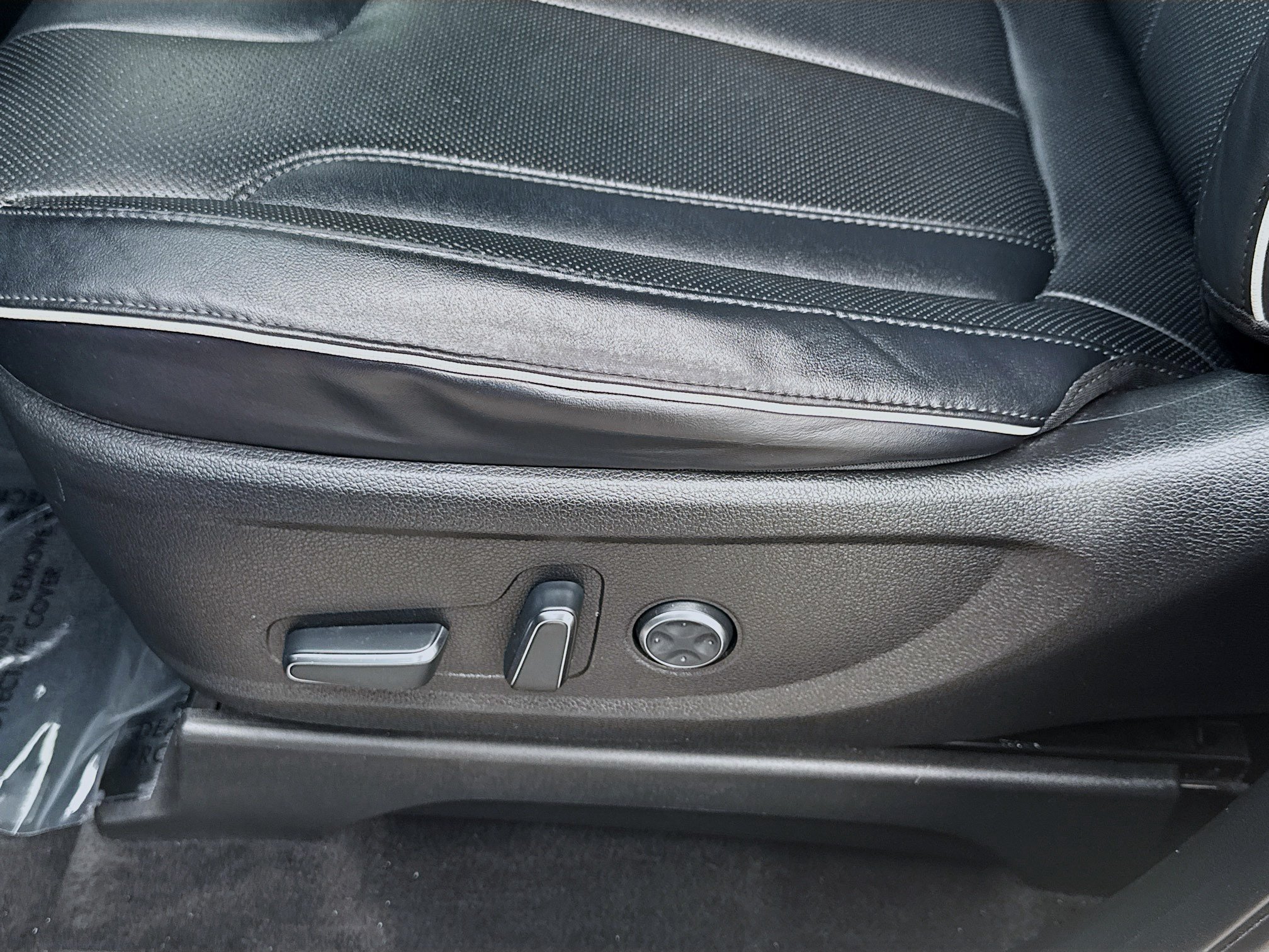 Used 2023 Hyundai Palisade SEL w/ Premium Package FWD image 15