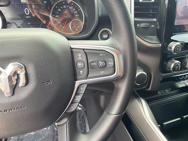 Used 2026 RAM 1500 Express AWD/4WD image 28