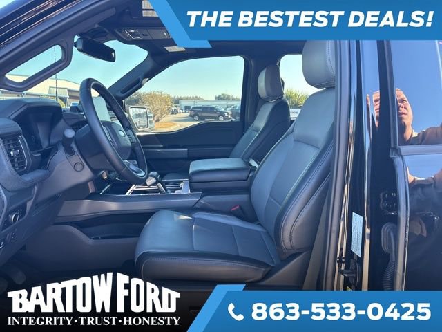 Used 2025 Ford F150 Lightning Lariat image 9