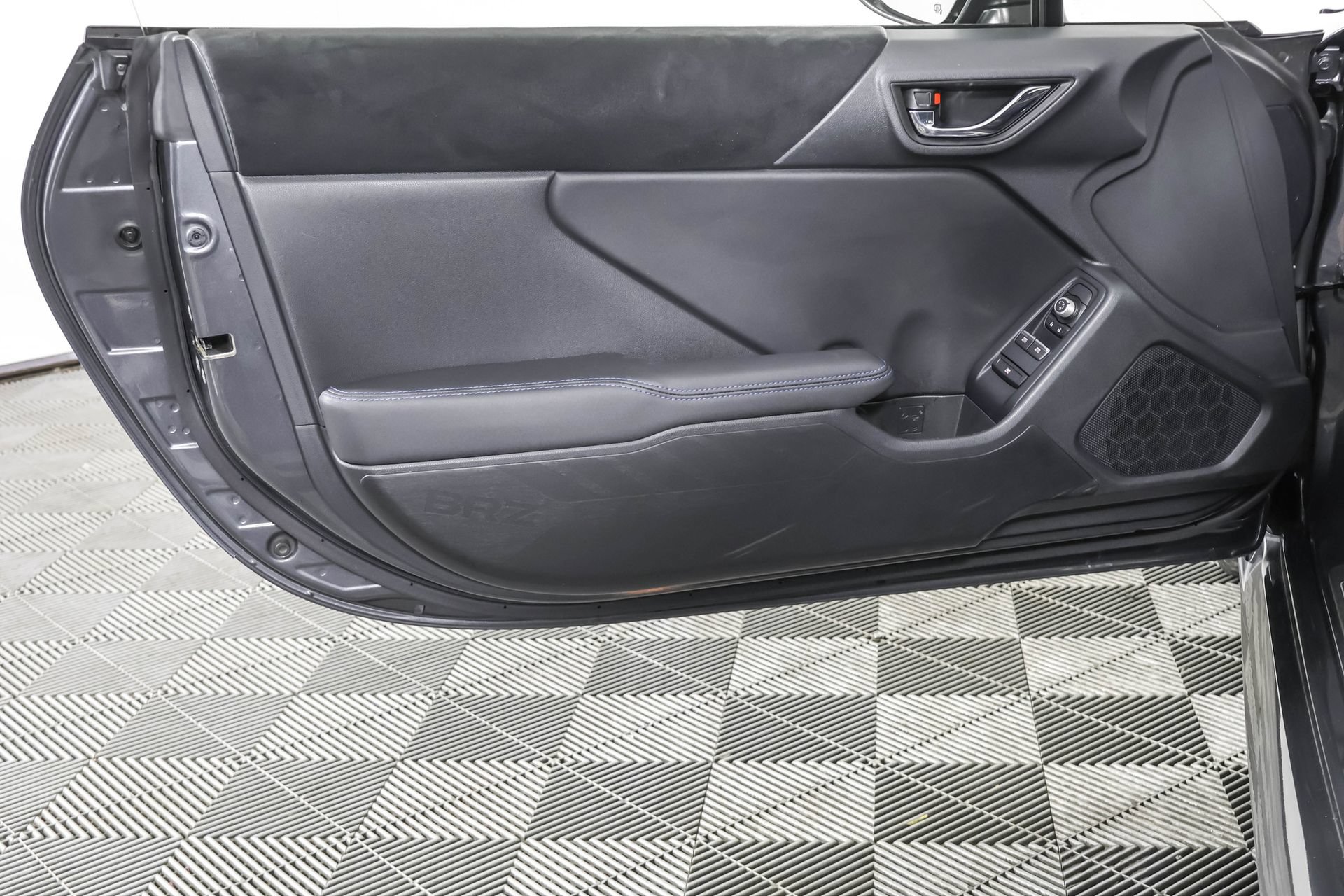 Used 2024 Subaru BRZ tS RWD image 32