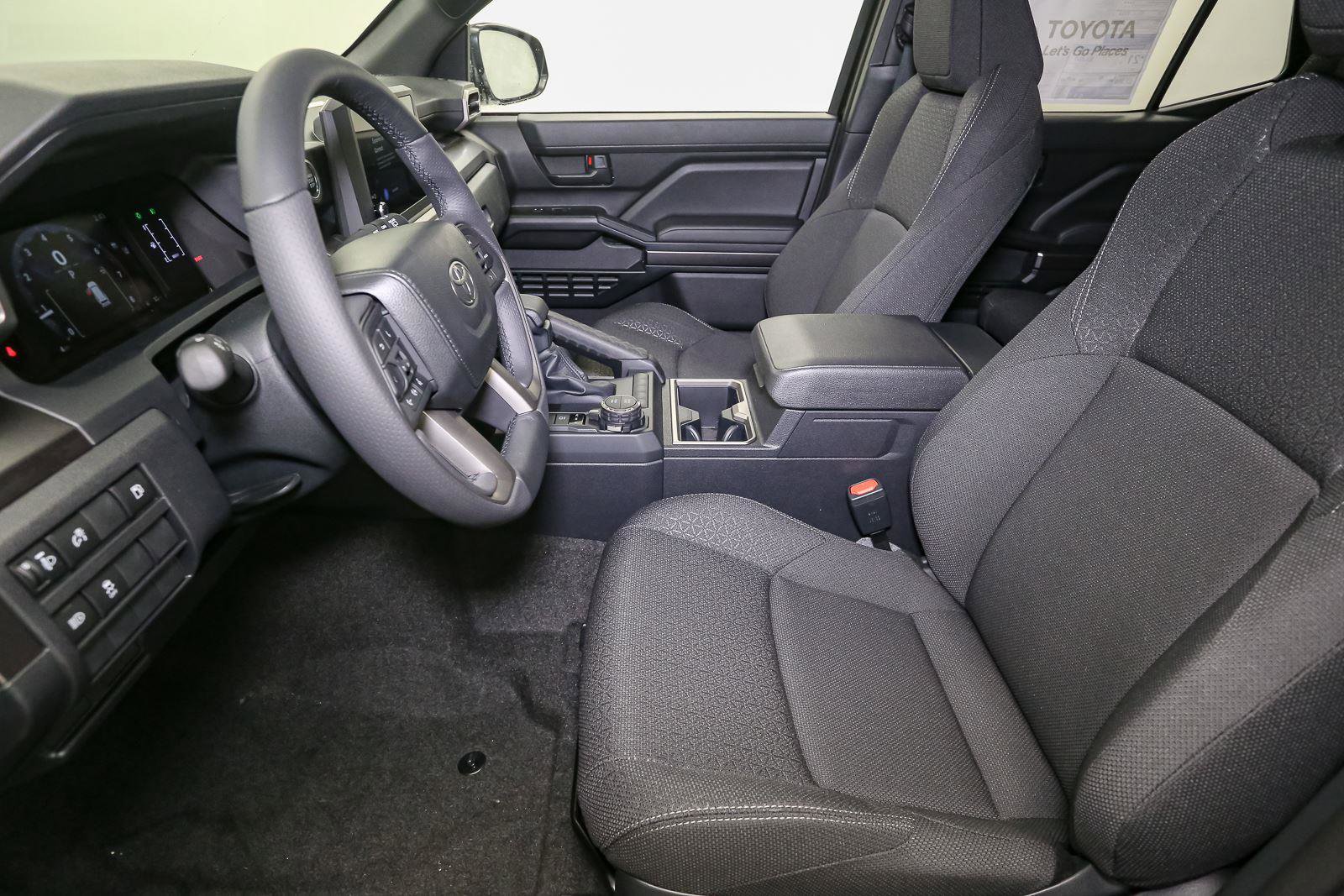 New 2026 Toyota 4Runner SR5 AWD/4WD image 23