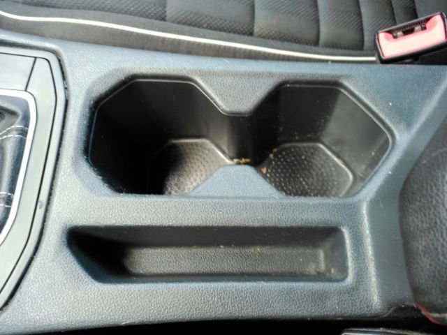 Used 2023 Volkswagen Jetta Sport image 38