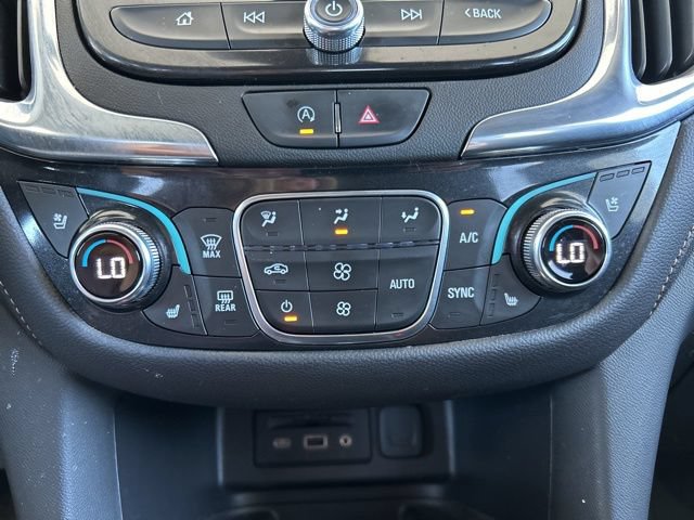 Used 2024 Chevrolet Equinox Premier FWD image 41