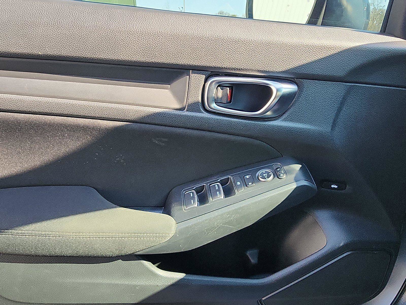 Used 2024 Honda Civic Sport image 18