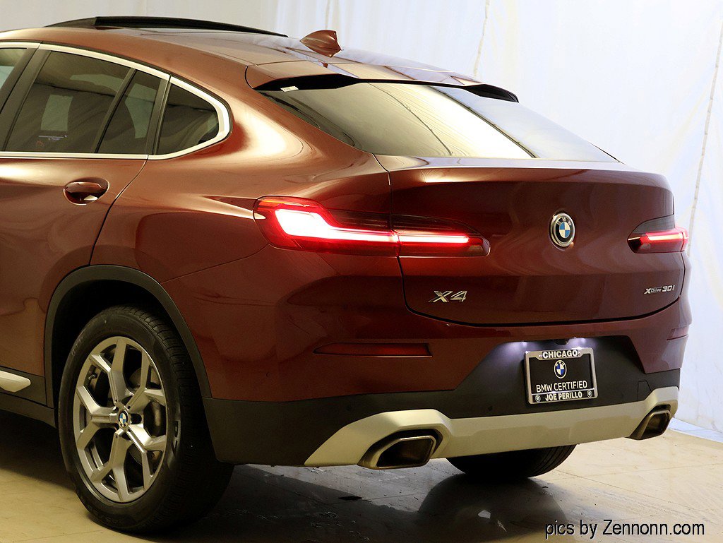 Certified 2025 BMW X4 xDrive30i AWD/4WD image 8
