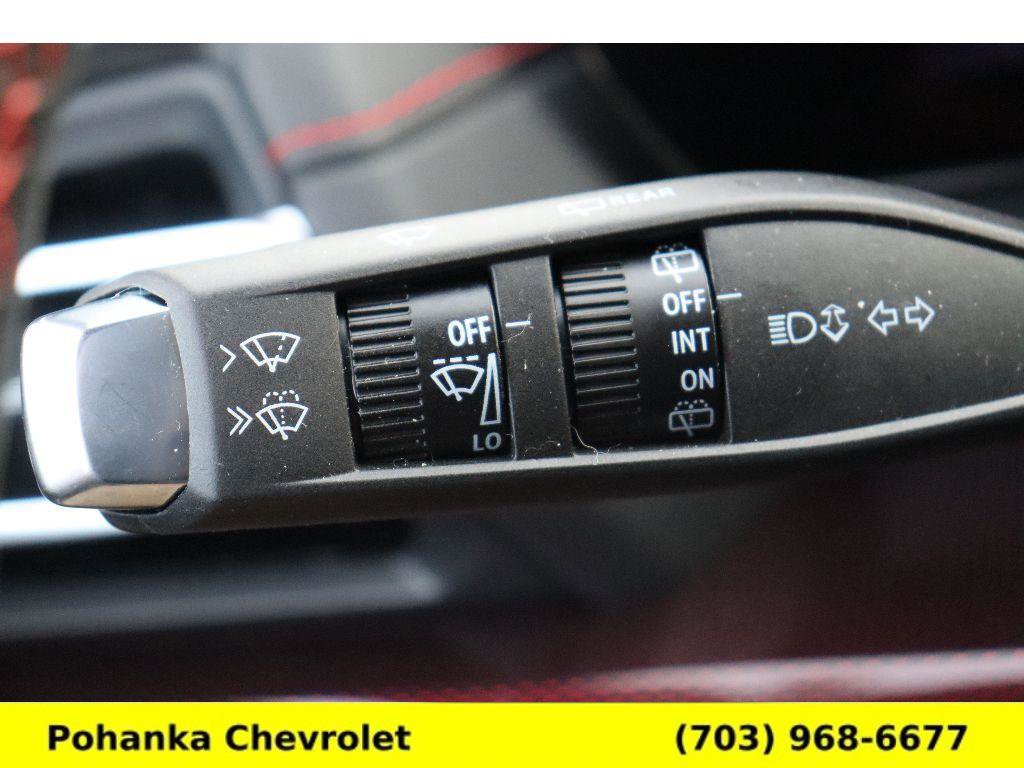Used 2026 Chevrolet Traverse RS w/ LPO, Floor Liner Package FWD image 10