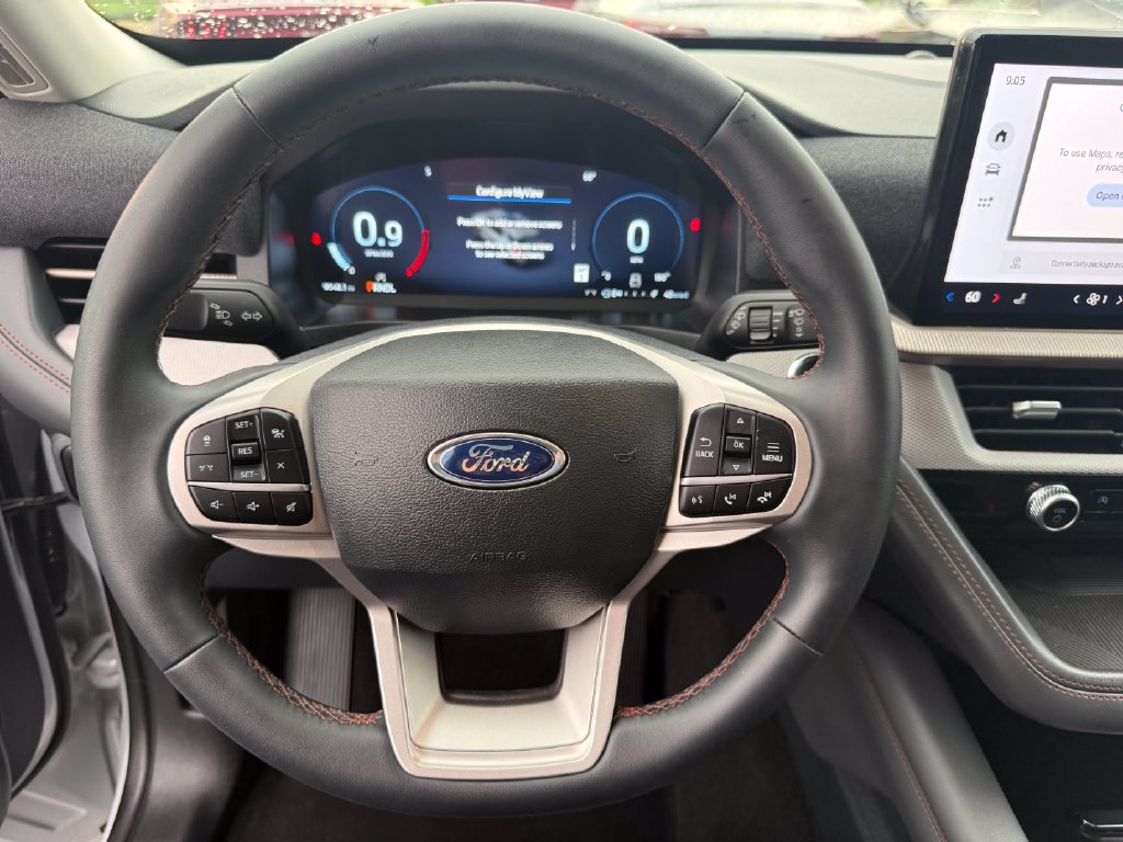 Certified 2025 Ford Explorer Active AWD/4WD image 24