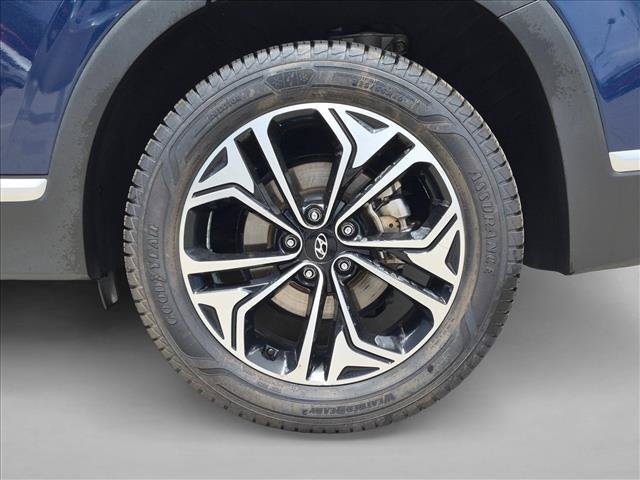 Used 2019 Hyundai Santa Fe AWD image 25