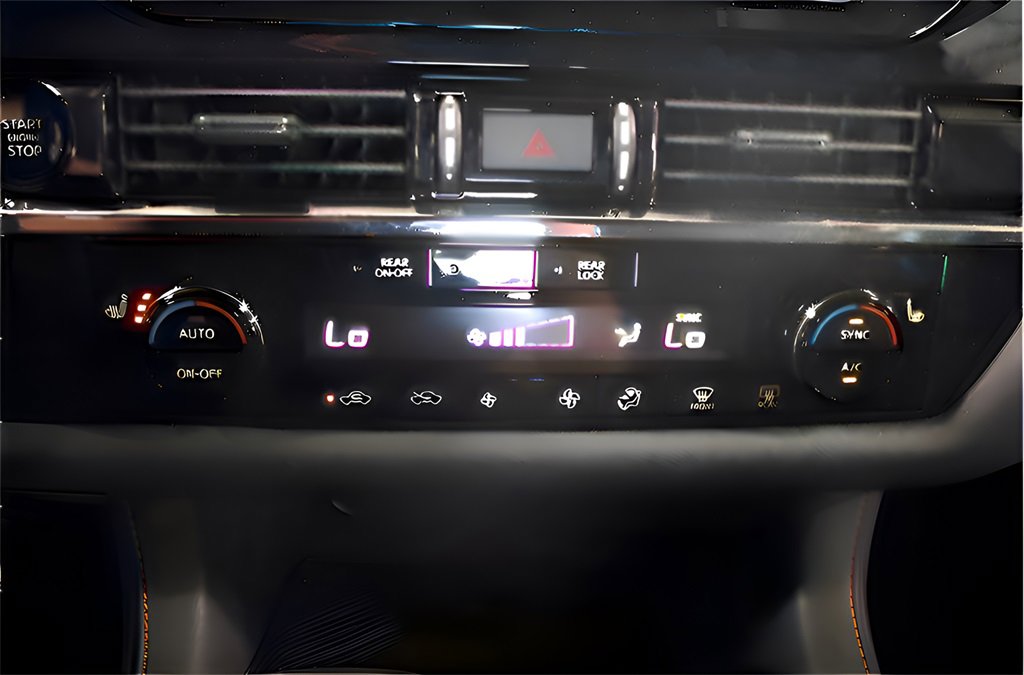 Used 2025 Nissan Pathfinder Rock Creek image 22