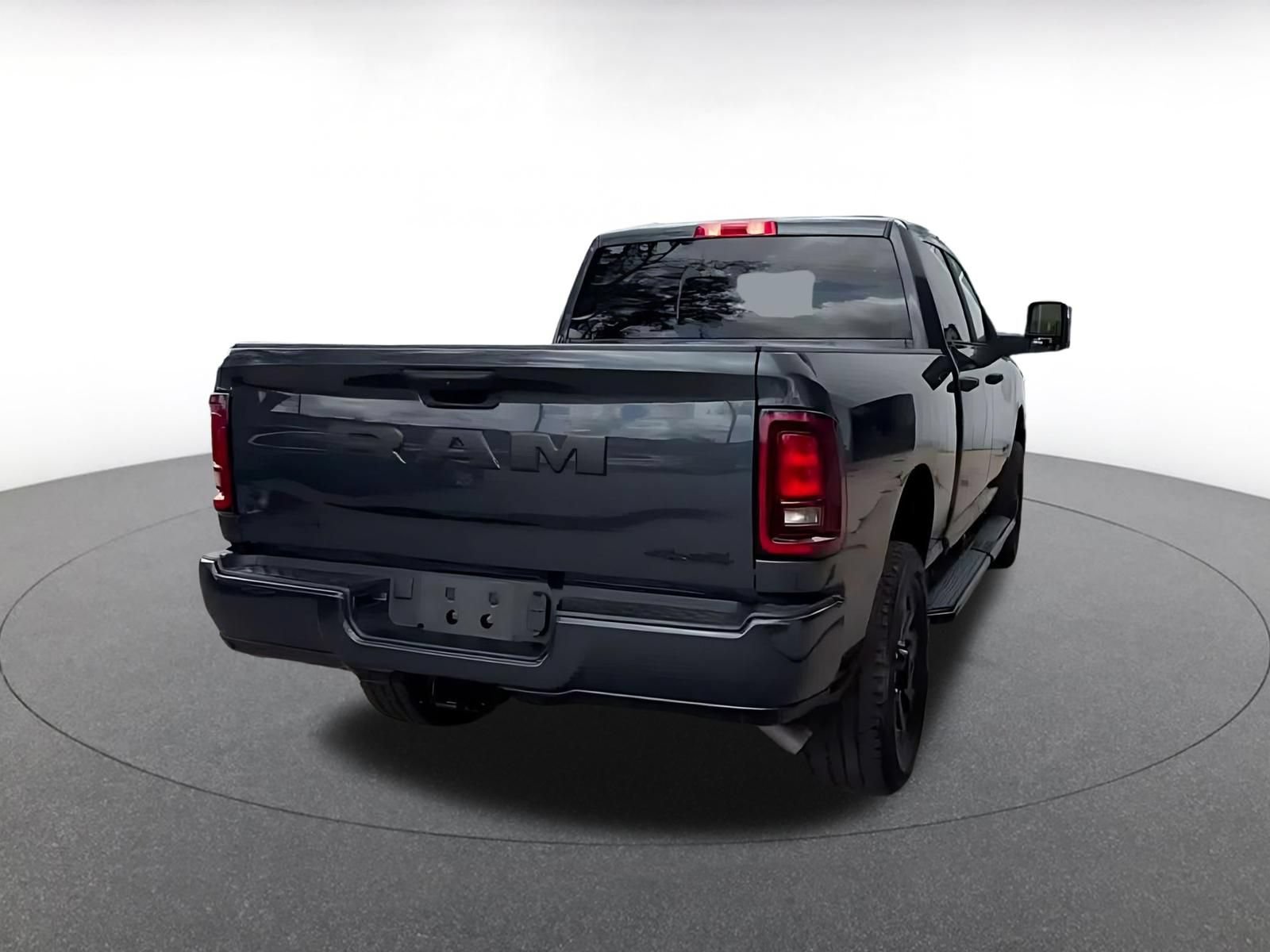 Used 2025 RAM 2500 Big Horn AWD/4WD image 13