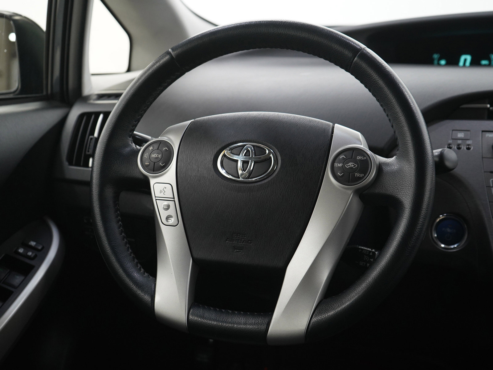 Used 2013 Toyota Prius Four FWD image 14