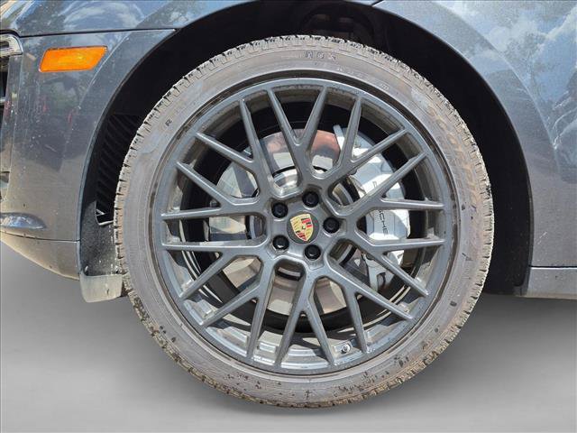Used 2020 Porsche Macan Turbo AWD/4WD image 9