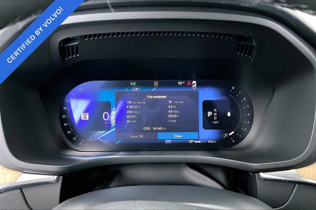 Certified 2026 Volvo XC60 B5 Plus AWD/4WD image 26
