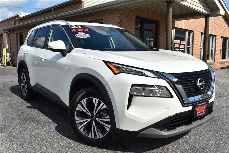 Used 2023 Nissan Rogue SV w/ SV Premium B Package