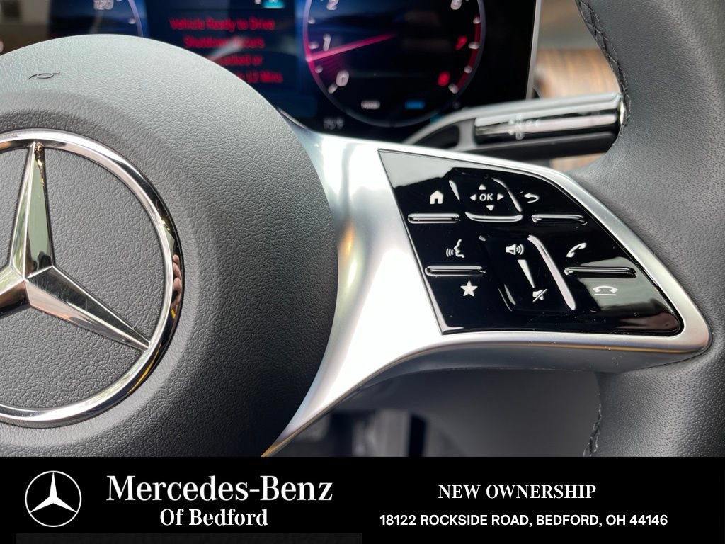 Used 2026 Mercedes-Benz GLC 300 4MATIC image 25