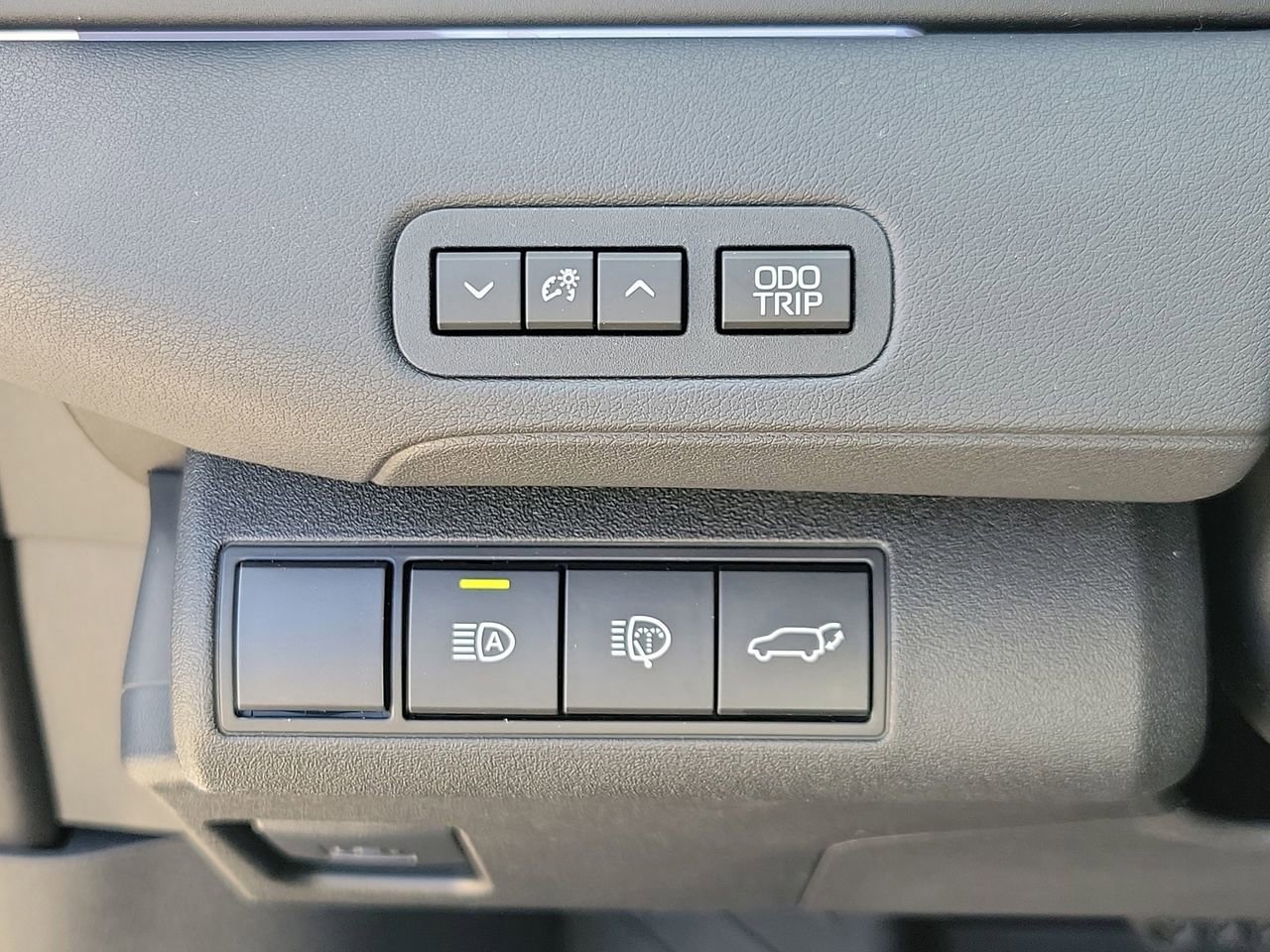 New 2026 Toyota bZ XLE image 28