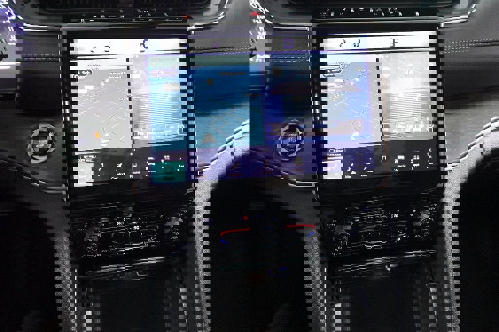 New 2025 Jeep Grand Cherokee L Limited w/ Luxury Tech Group II image 17