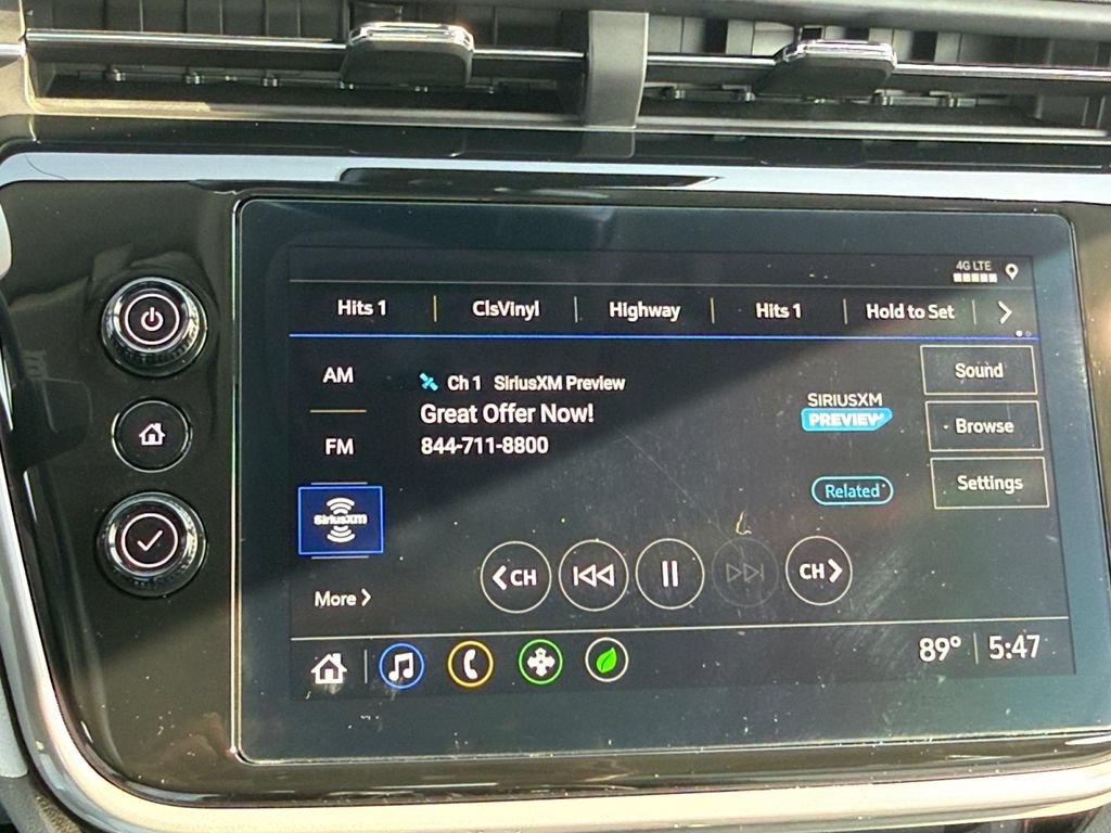 Used 2023 Chevrolet Bolt EUV Premier FWD image 14
