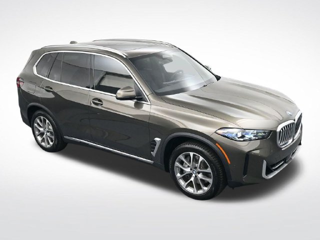 New 2026 BMW X5 xDrive50e w/ Climate Comfort Package AWD/4WD image 23