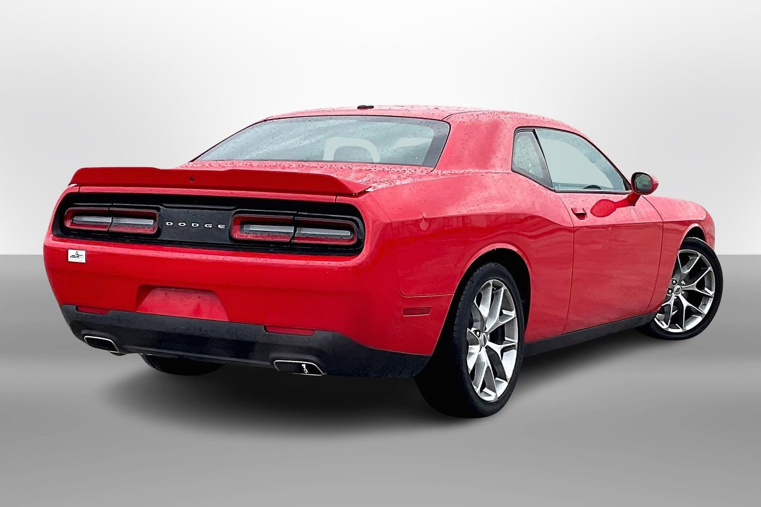 Used 2022 Dodge Challenger GT image 11