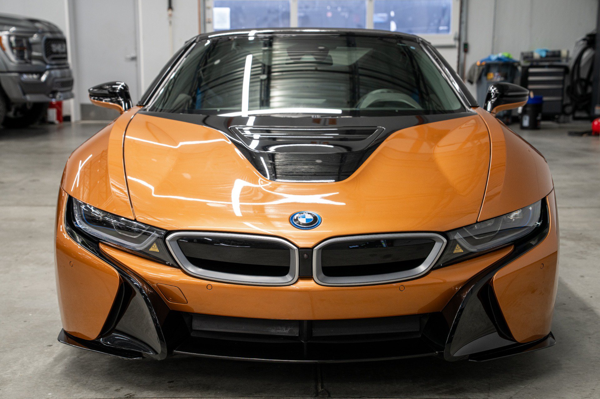 Used 2019 BMW i8 Roadster AWD/4WD image 38