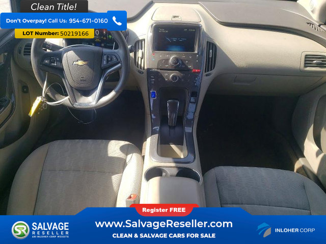 Used 2015 Chevrolet Volt w/ Enhanced Safety Package 1 FWD image 11