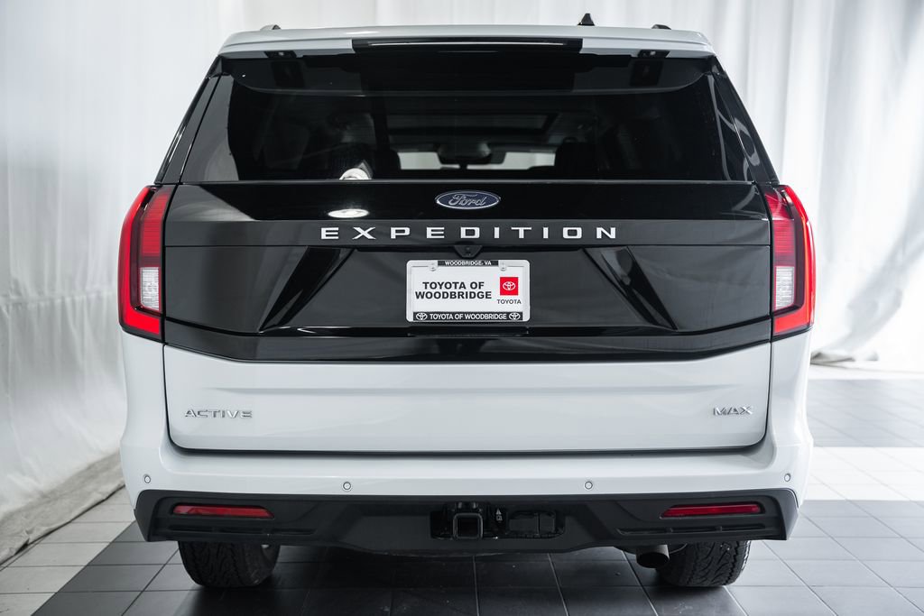 Used 2025 Ford Expedition Max Active image 5