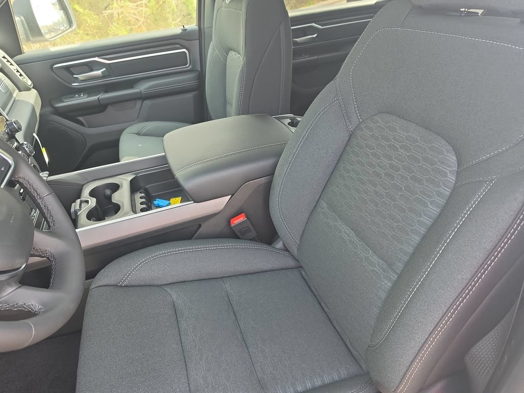 New 2026 RAM 1500 Big Horn AWD/4WD image 12