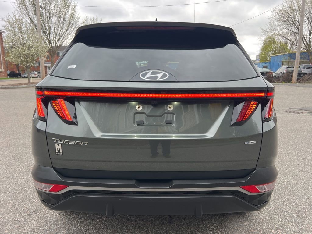 Used 2022 Hyundai Tucson SEL w/ Convenience + Premium Package AWD/4WD image 4