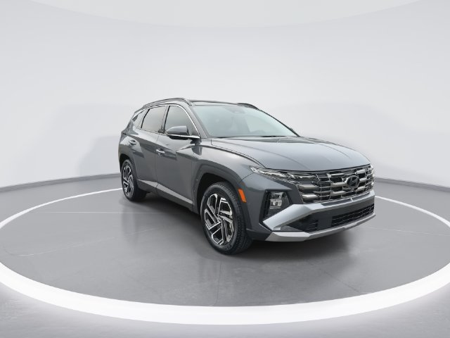 Certified 2025 Hyundai Tucson Limited AWD/4WD image 2