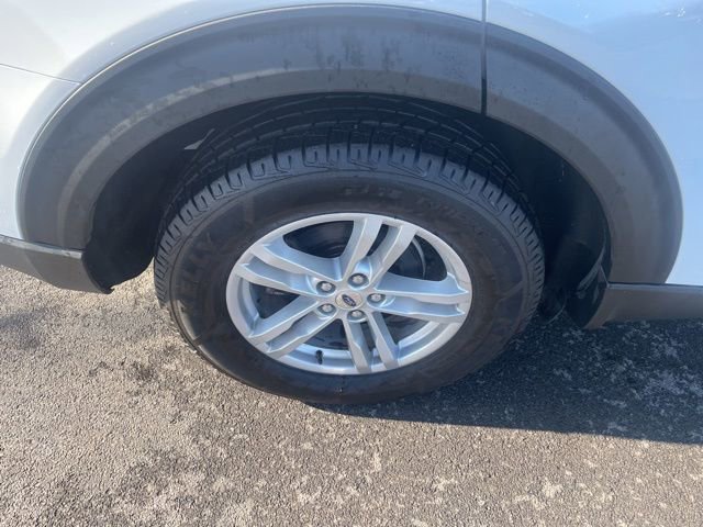 Used 2021 Ford Explorer XLT image 28