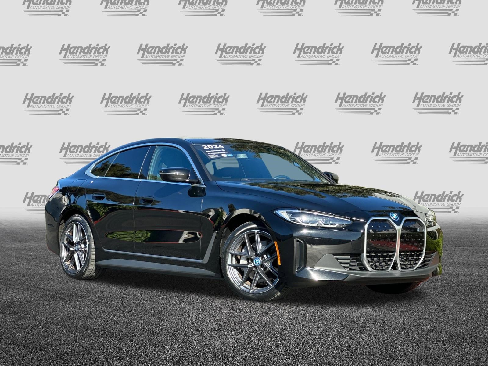 Certified 2024 BMW i4 eDrive35 w/ Convenience Package image 2