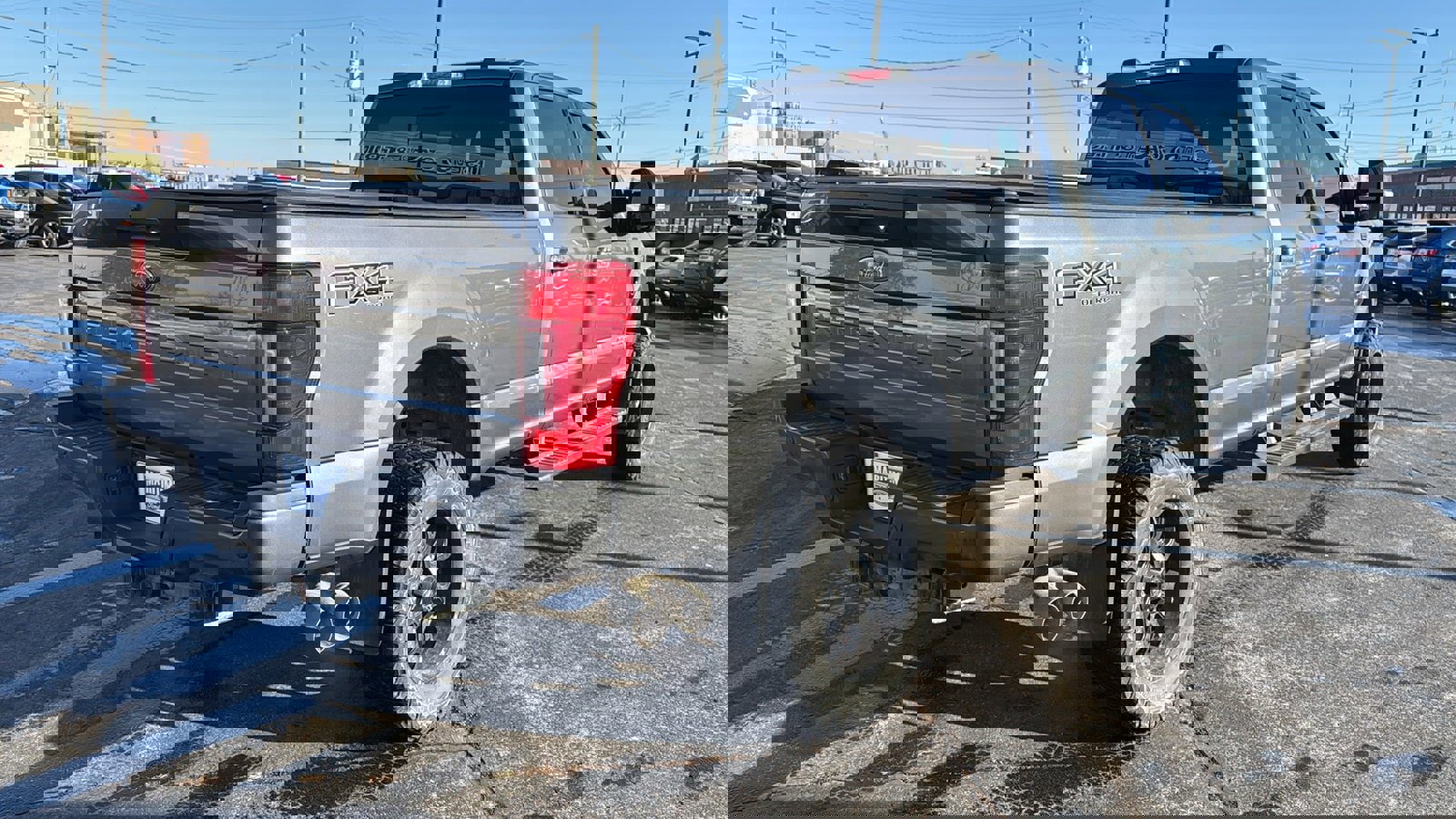 Used 2022 Ford F350 Lariat image 4