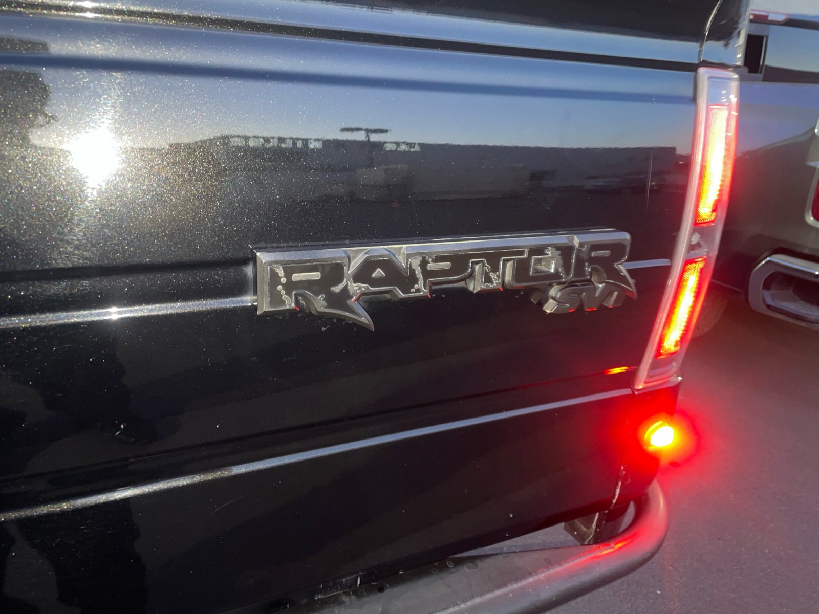 Used 2014 Ford F150 Raptor w/ Equipment Group 801A Luxury AWD/4WD image 28