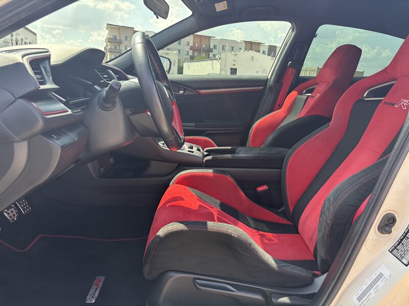 Used 2019 Honda Civic Type R image 14