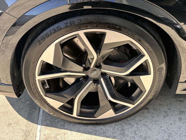 Used 2023 Audi RS Q8 w/ Black Optic Package AWD/4WD image 10