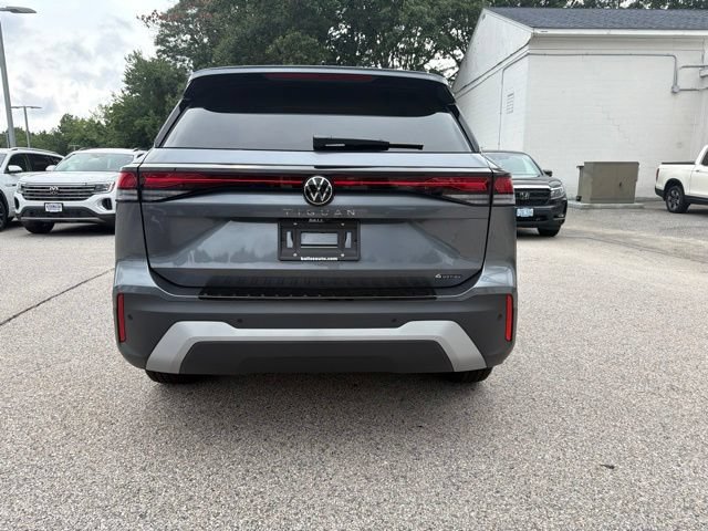 New 2026 Volkswagen Tiguan S AWD/4WD image 6