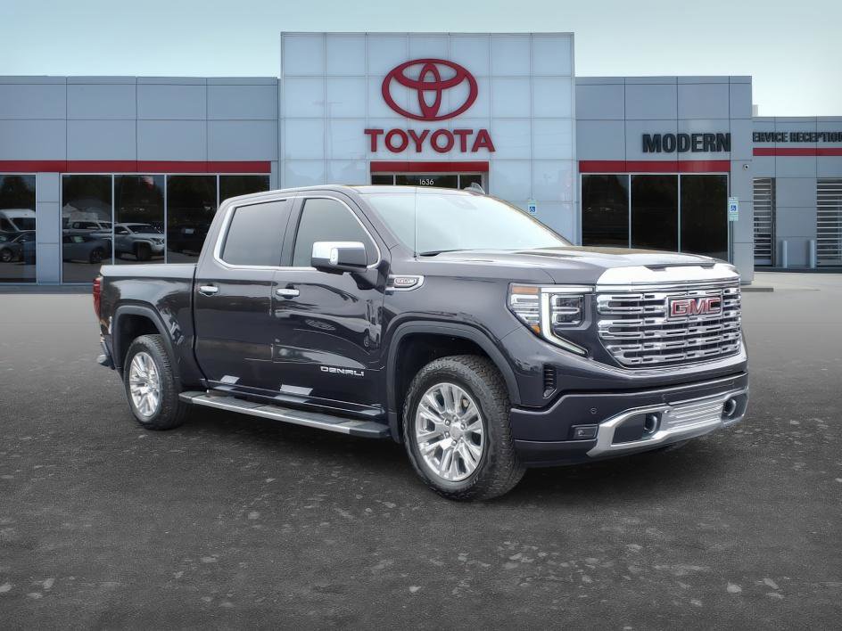 Used 2024 GMC Sierra 1500 Denali w/ Technology Package image 8