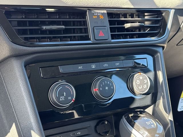 New 2026 Volkswagen Taos S image 19