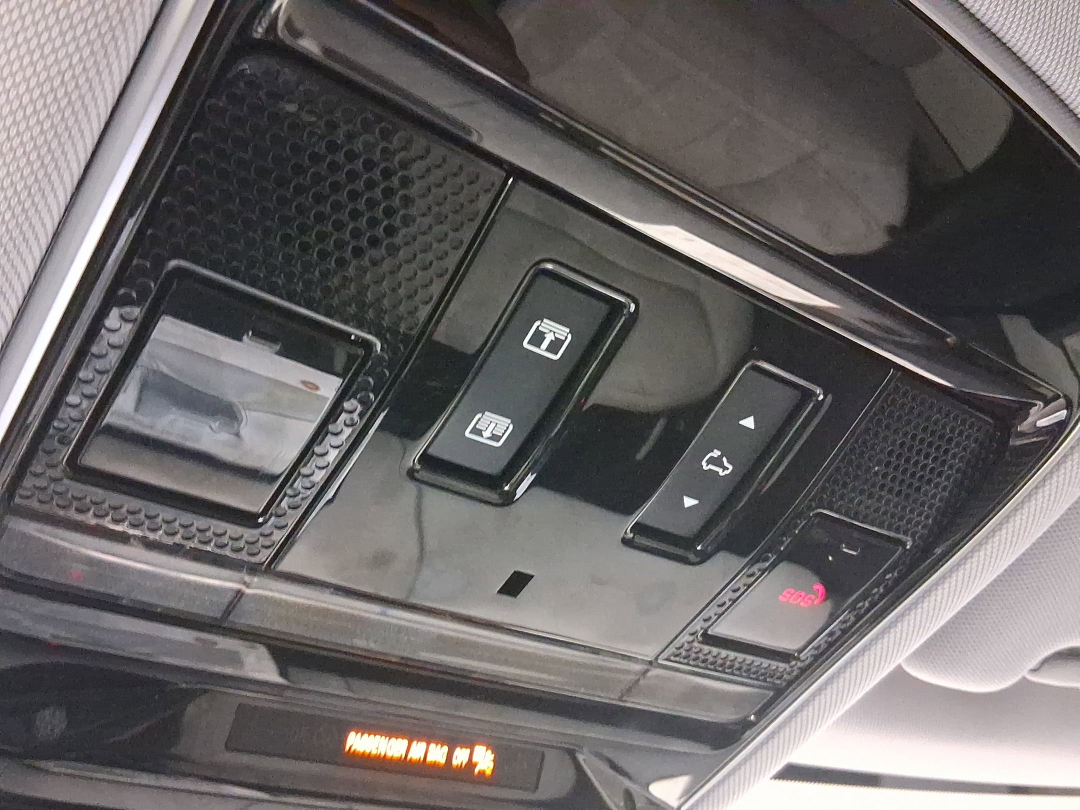 Used 2024 Land Rover Range Rover Sport Dynamic SE image 17